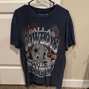 Abercrombie & Fitch Navy Graphic T-Shirt